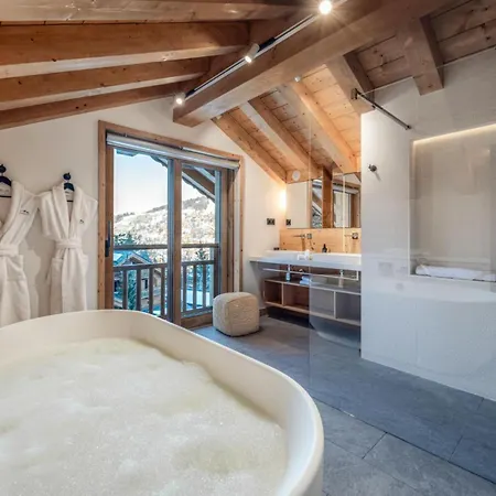 Retreats The Distinct Luxury Of A Chalet In 木屋 格施塔德